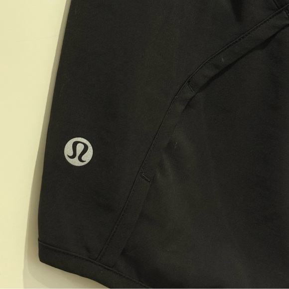 Lululemon Run Times Short 4-way Stretch 4" Black Size 6 Jogging Active Sporty - Picture 8 of 12